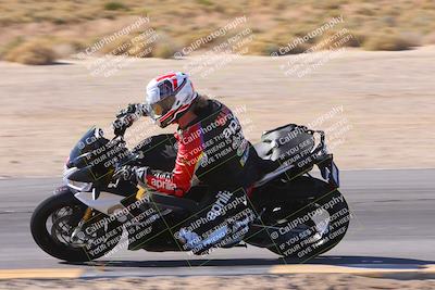 media/Dec-10-2023-SoCal Trackdays (Sun) [[0ce70f5433]]/Turn 9 Inside Set 2 (1115am)/